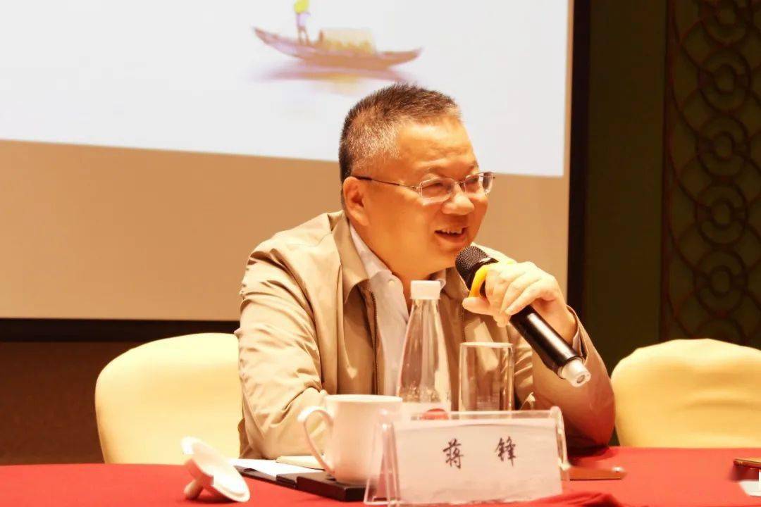 杭州市教育局党委委员,副局长蒋锋,杭州市教育局基础教育处副处长吴俊