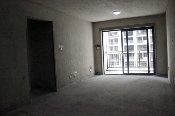 避免货不对板真正的品质豪宅必须毛坯交房样板间和精装房是两码事业主