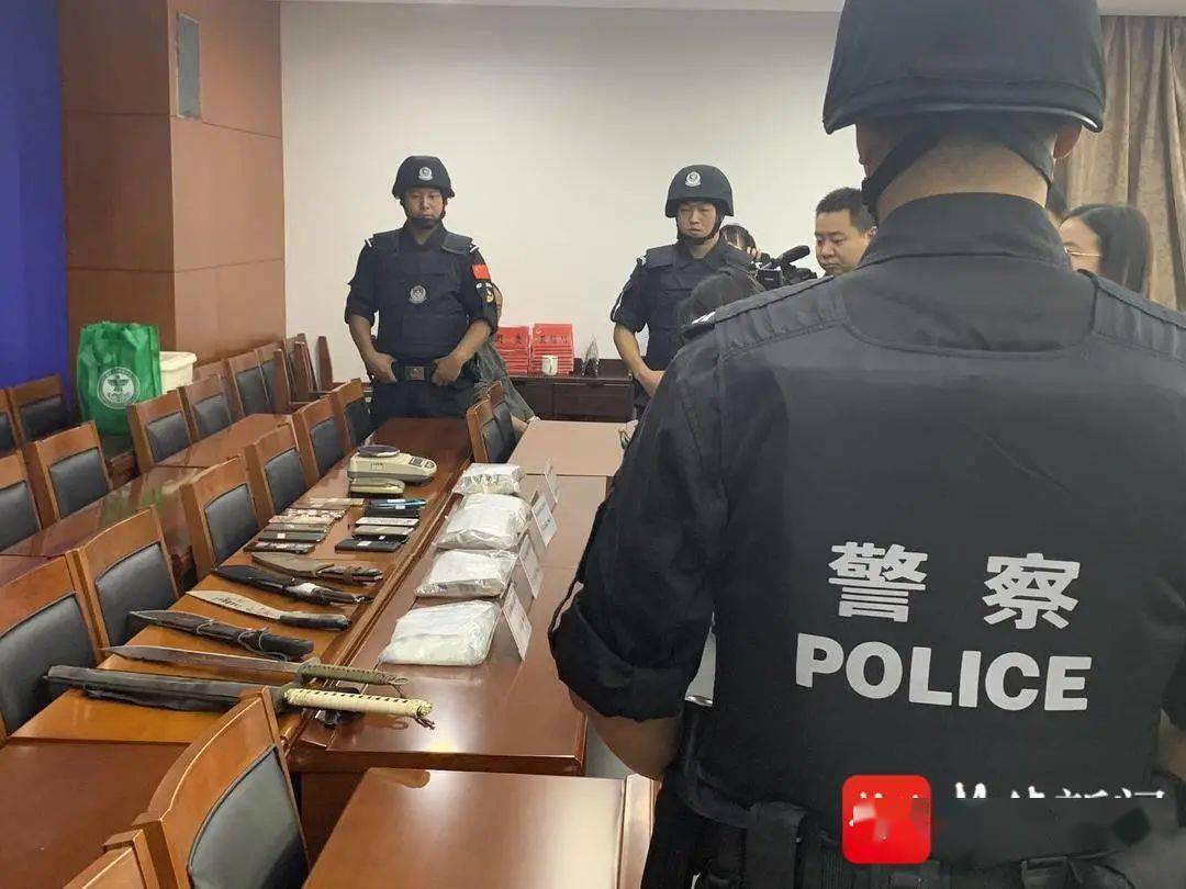 杀妻案牵出毒贩案缉毒警行程数万公里缴获毒品5公斤