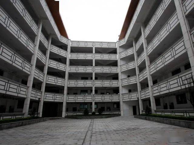 达川中学三里校区看了都说好