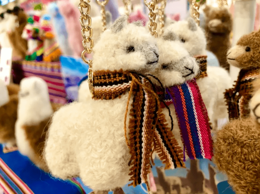 第八届江苏盛泽纺博会预告好看好用好玩进博会延展区文创集市区带你