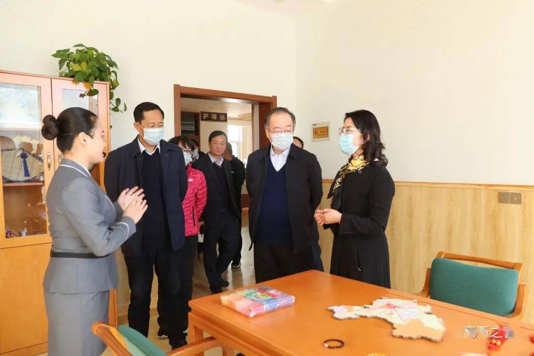 省发改委调研组在离石调研