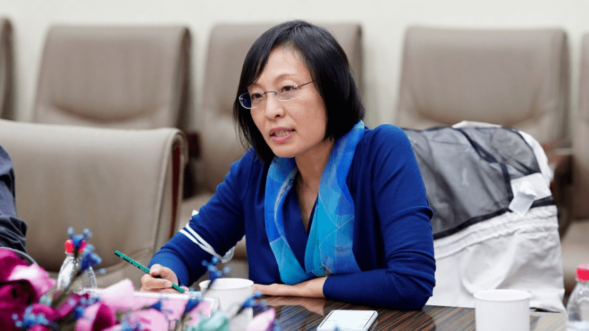 民进市委到百荣商城开展专项调研_李昕