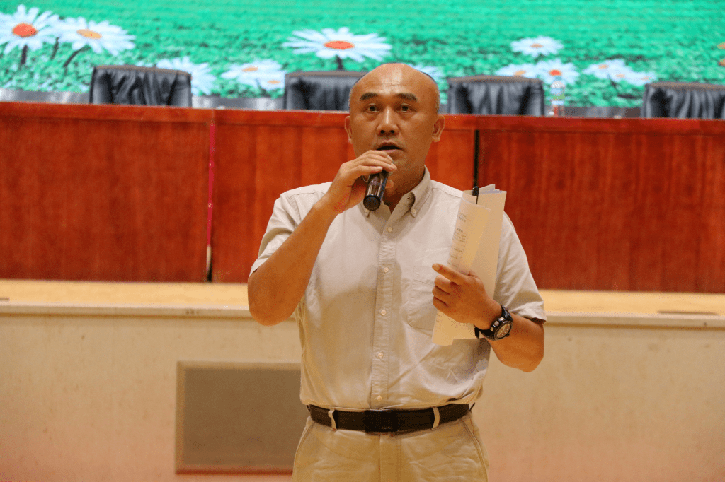 东华高中承办市中小学体育与健康教学展示活动三位体育老师主场参赛