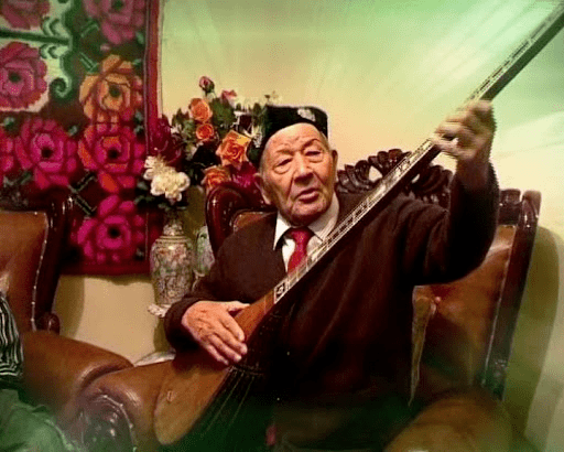 在离海最远的地方,听见新疆传统音乐大师最后的珍贵乐音_都塔尔