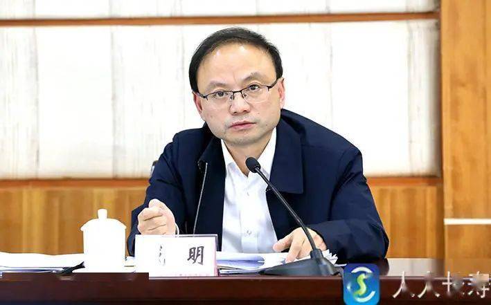 区四大家领导调研我区重大项目建设时提出锚定目标抓