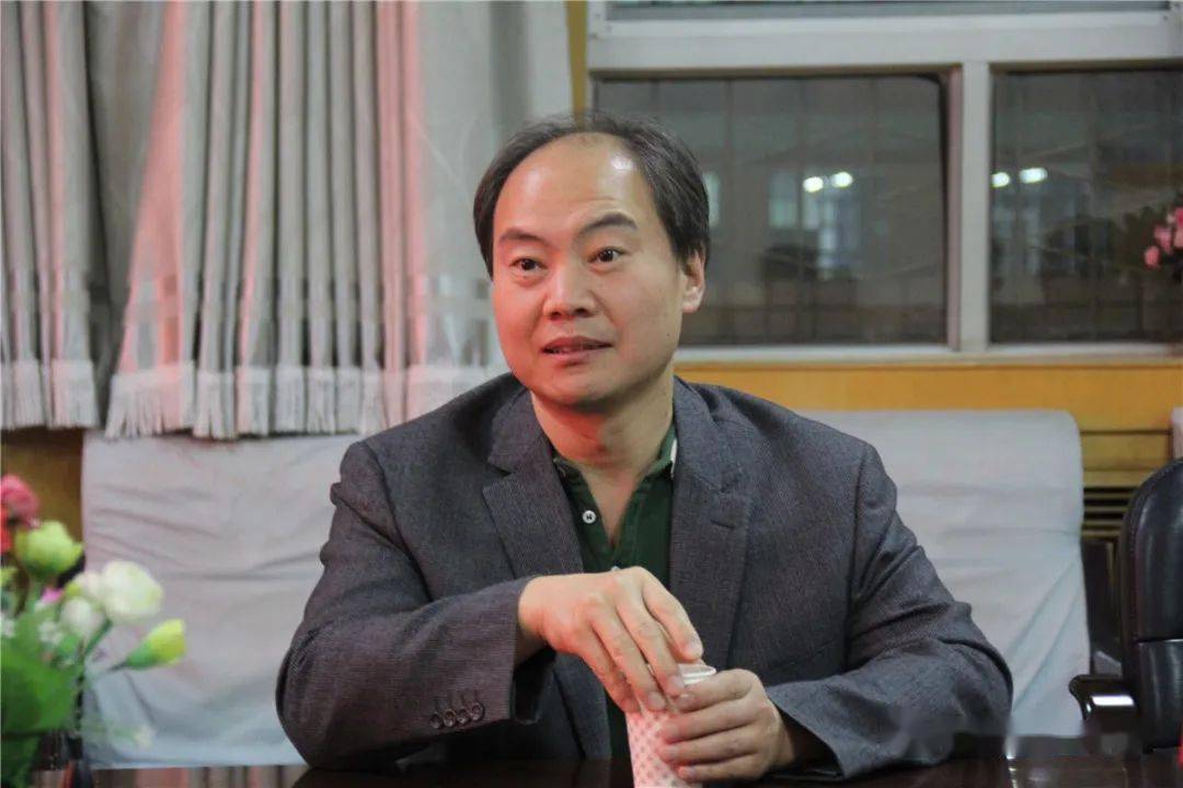 河北师范大学领导到平乡二中走访看望顶岗实习教师