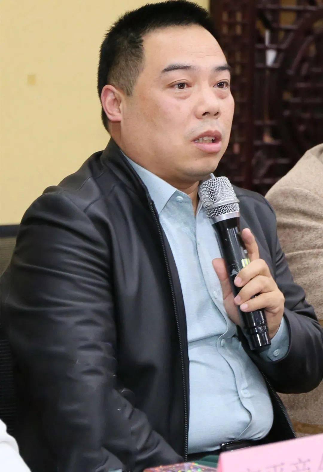精英齐聚共叙乡情共谋发展