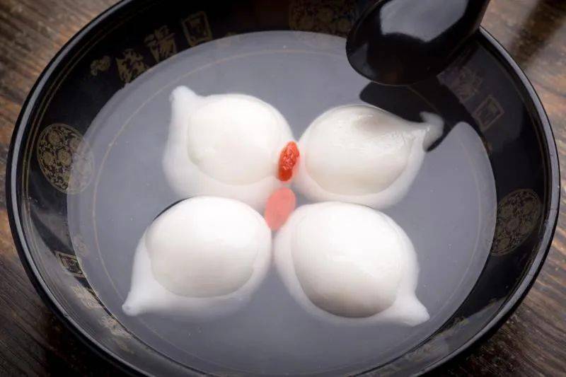 钱汤圆迄今已有百年历史,清末民初发源于湖北省利川市,是西南地区