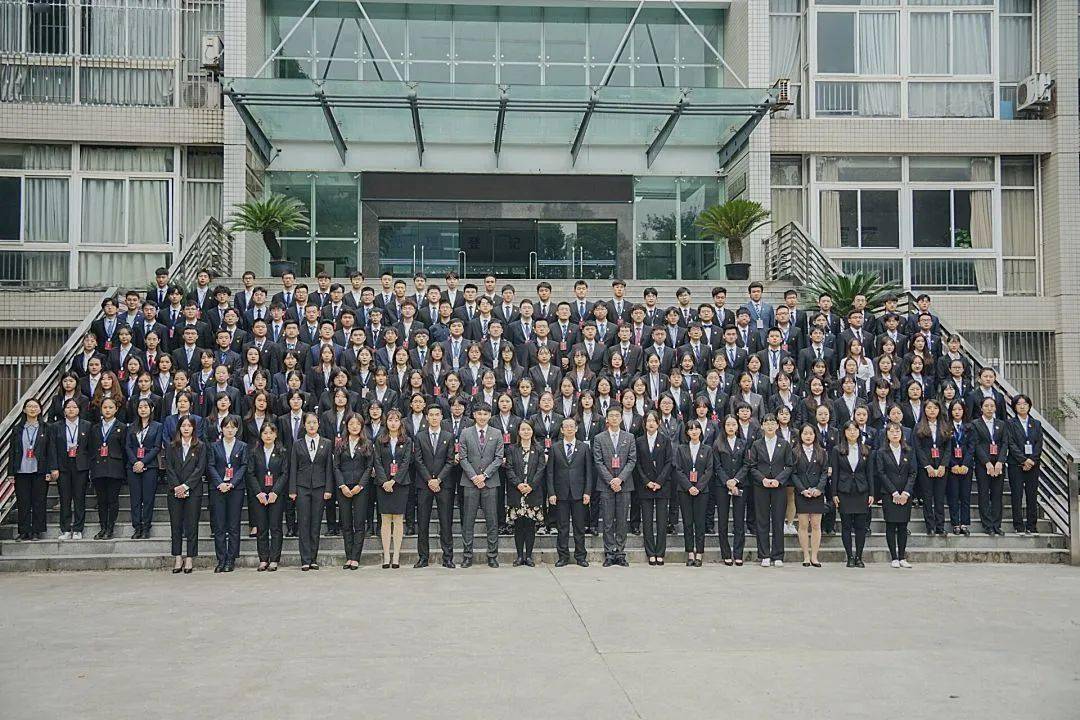 马婷婷编辑:马婷婷审核:王 晓图片来源于王政豪,罗凌亚刘迪,向思颖,罗