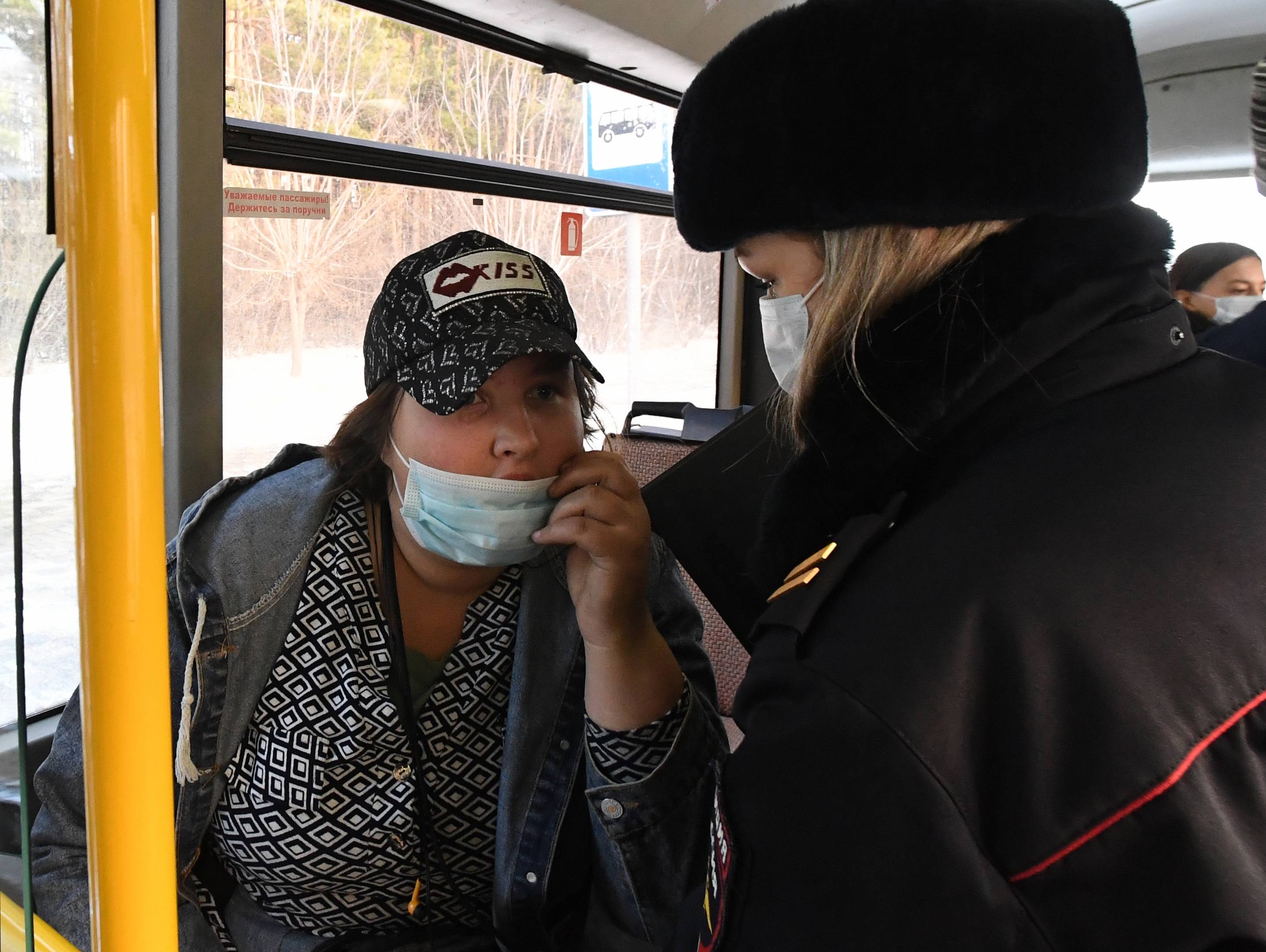 俄罗斯:民众在公共场所和人群密集地点必须戴口罩