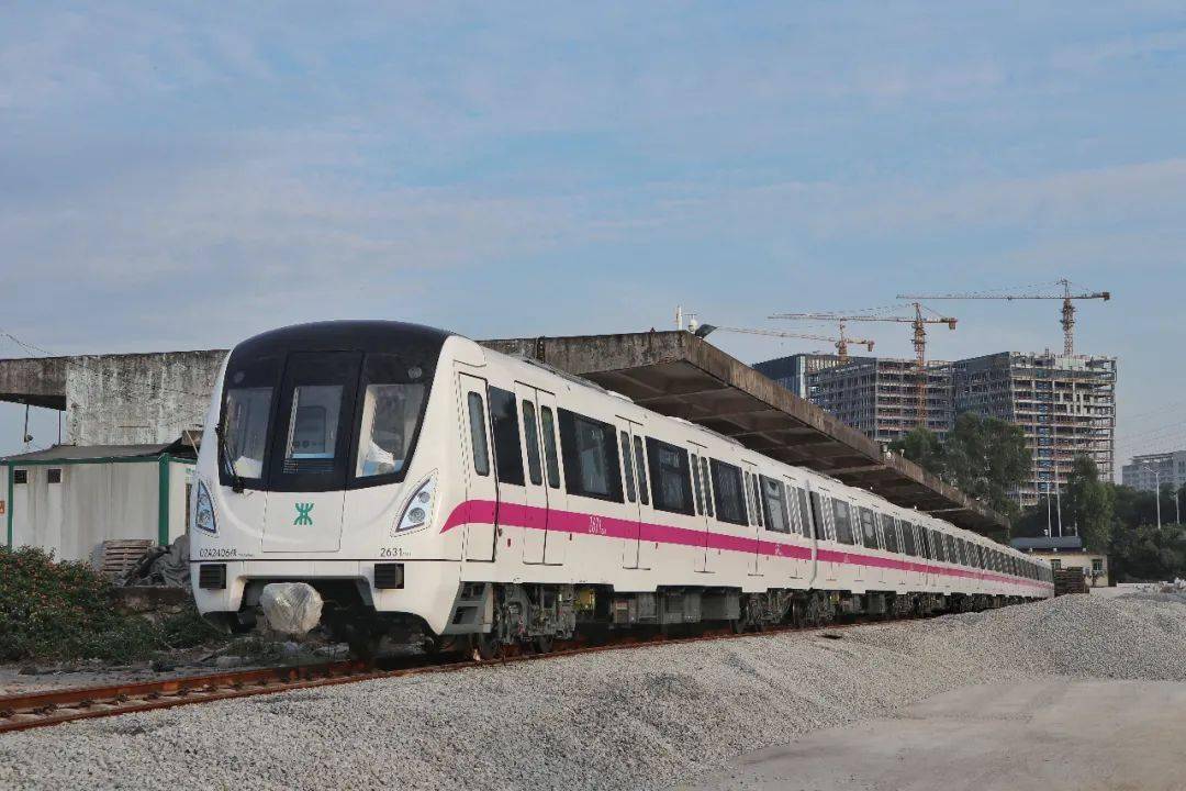 地铁8 号线开通啦!可从世界之窗直达盐田