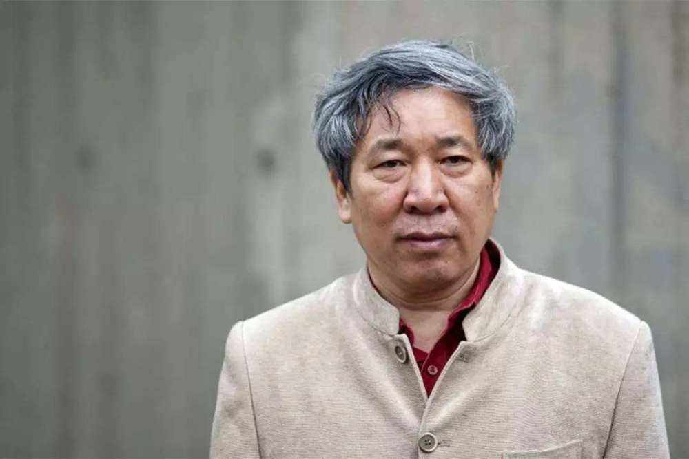 阎连科获2021年纽曼华语文学奖,此前曾三获该奖提名 _中国