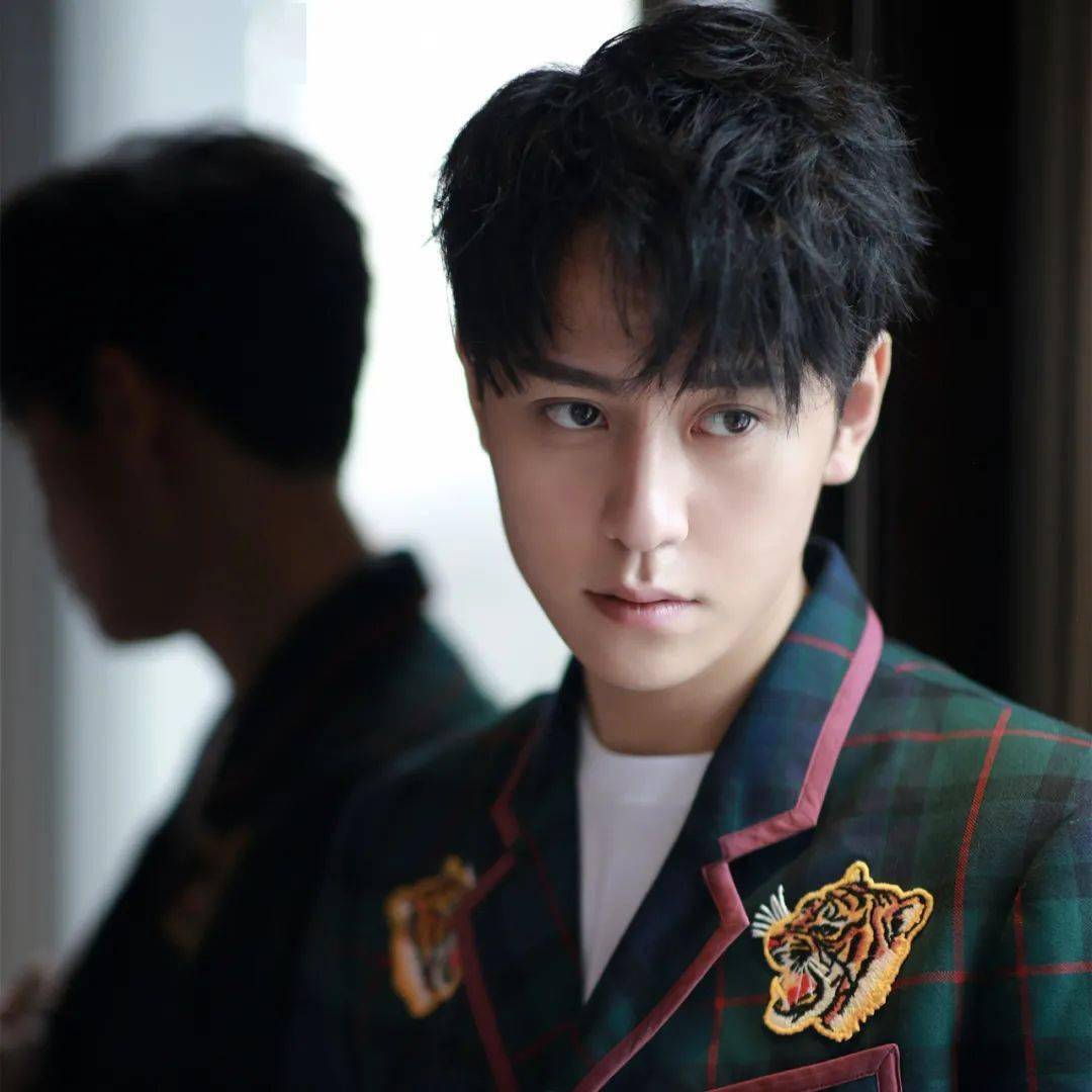 【微信头像】秦俊杰