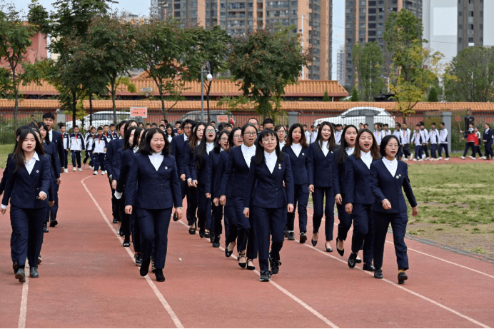 昆一中官渡学校图片