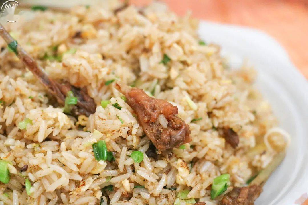 老味道02莲上鹧鸪火锅靠一碗饭火了