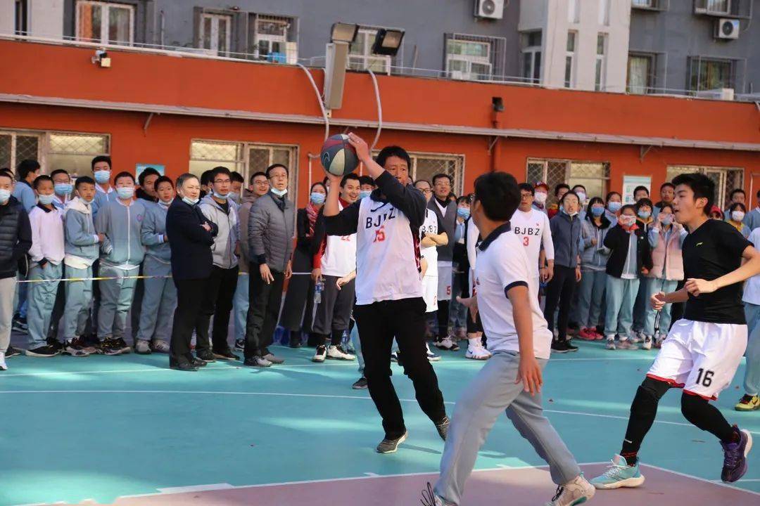 冠军之路致敬每一个冠军丨北京八中初中部篮球赛圆满落幕