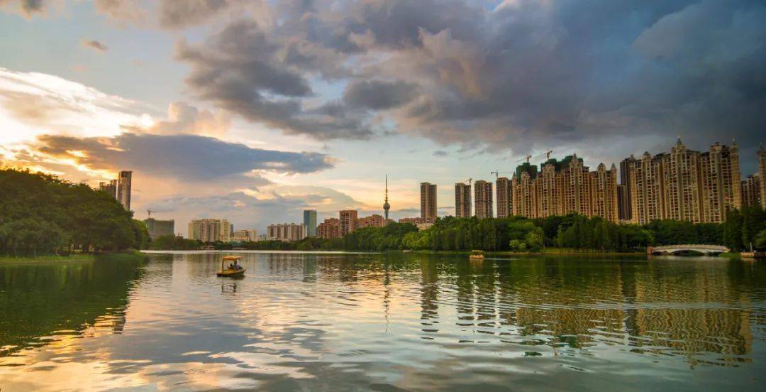 水清岸绿明年春节亚艺湖将换新装亮相