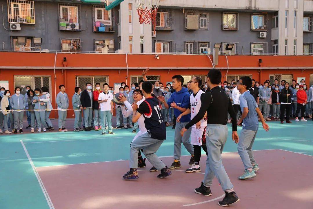 冠军之路,致敬每一个冠军丨北京八中初中部篮球赛圆满落幕_手机搜狐网