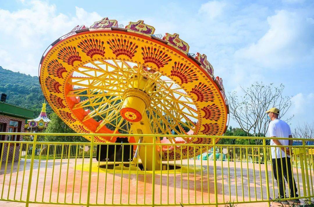 "阿熊乐园"满月啦!地铁2号,3号线打卡更方便!