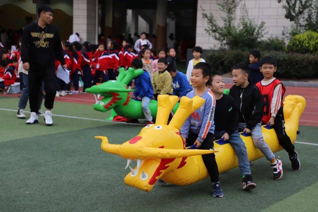 校区风景线超燃现场小水滴们太会玩了盐城市串场河小学第四届秋季趣味
