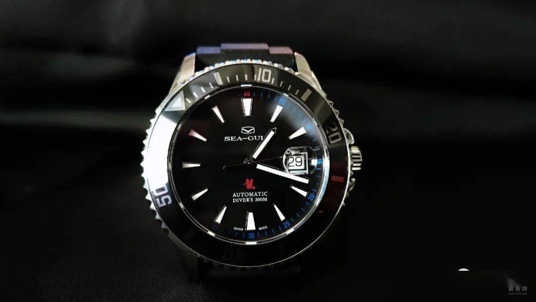 海鸥海洋之星潜水系列之龙王潜水表