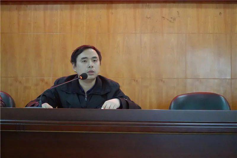 教学科研乐山一中召开教研组长备课组长会