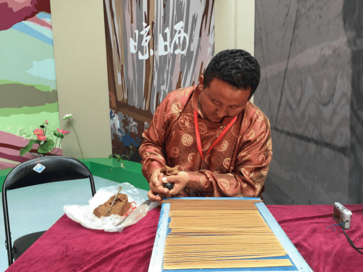 旦增曲扎创建品牌打造尼木致富香