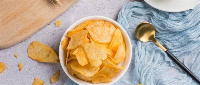 薯片的危害 来自搜狐网