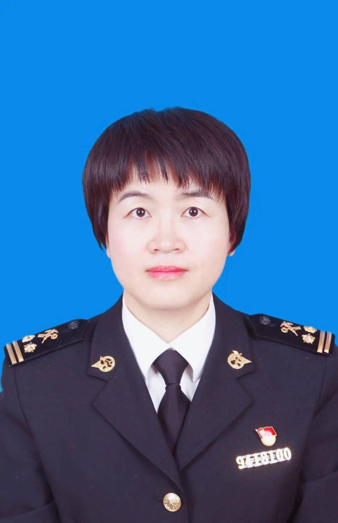 张晖:巾帼不让须眉 红颜更胜儿郎