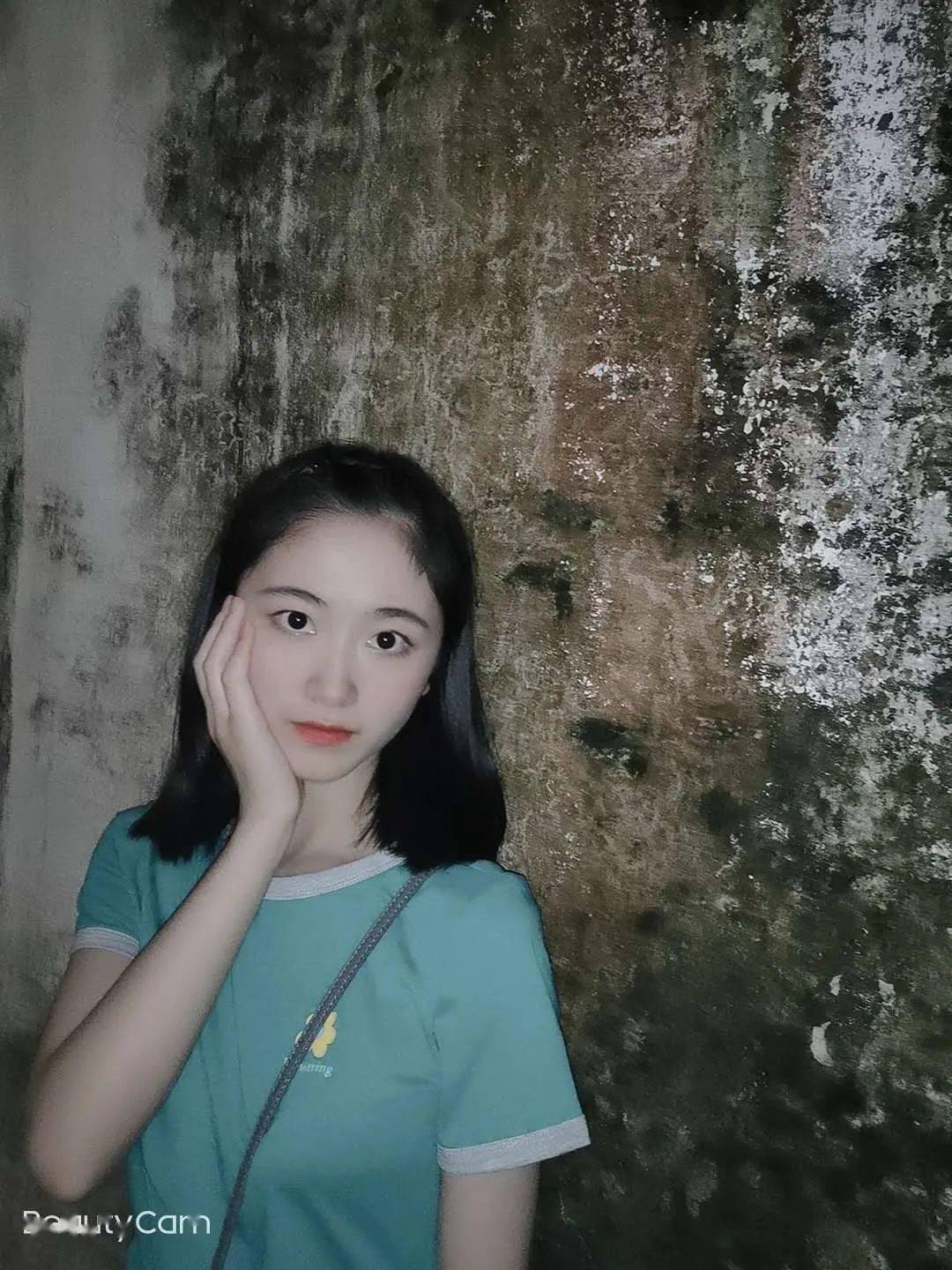 团委组织部副部长庞莹莹我是来自中药191班的庞莹莹,现任组织部副部长