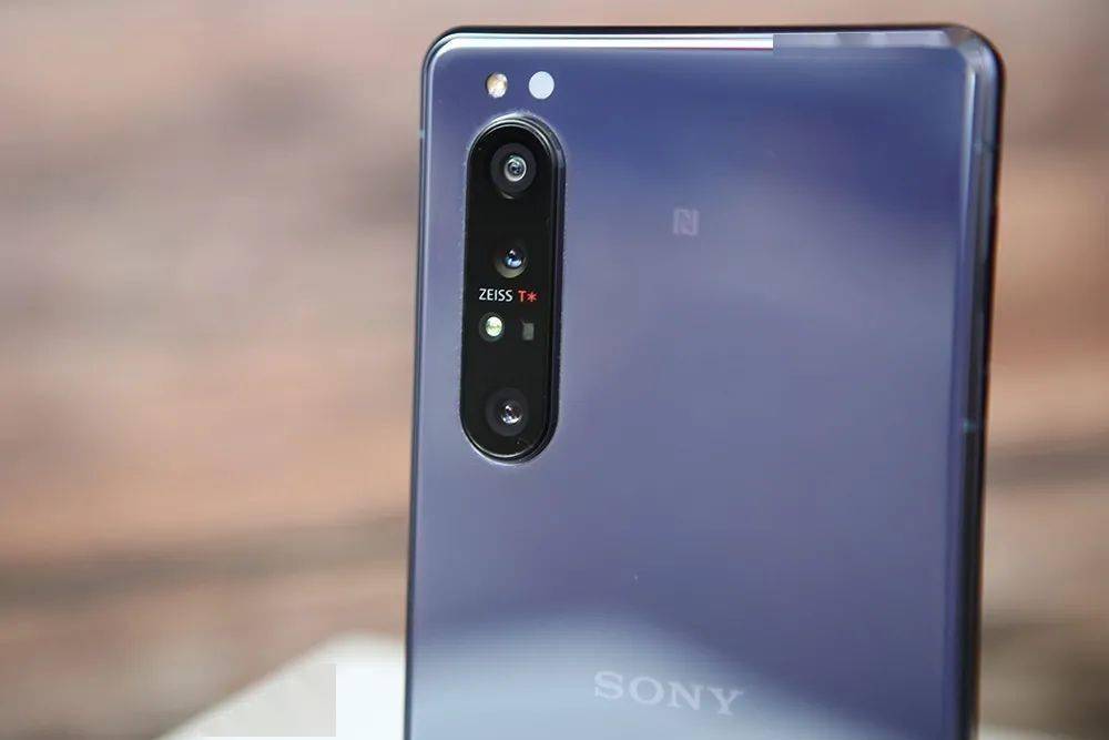 全能黑科技5g手机索尼xperia1ii评测
