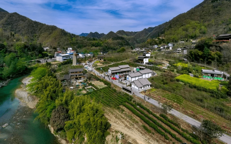 夏日可避暑一处位于清漪江畔的"世外桃源"茶香小镇还藏着一个完美的