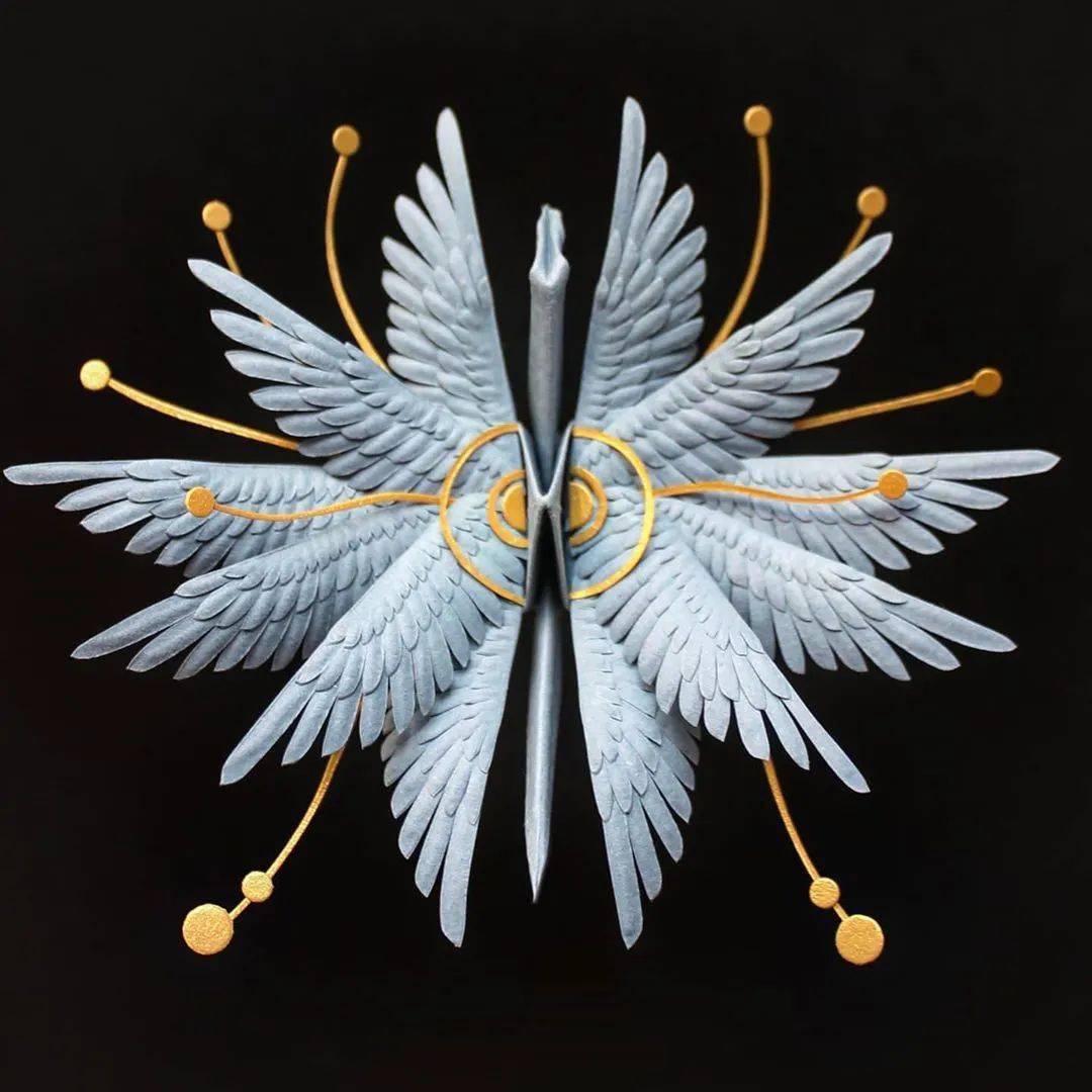 1000天折1000只纸鹤,每只小纸鹤卖1000元,这才是"麻雀变凤凰"!_翅膀