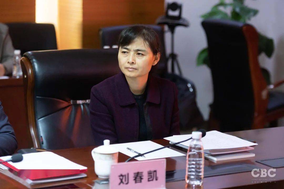 滑动查看其它参会嘉宾 北京林业大学园林学院院长王向荣;中国文物交流