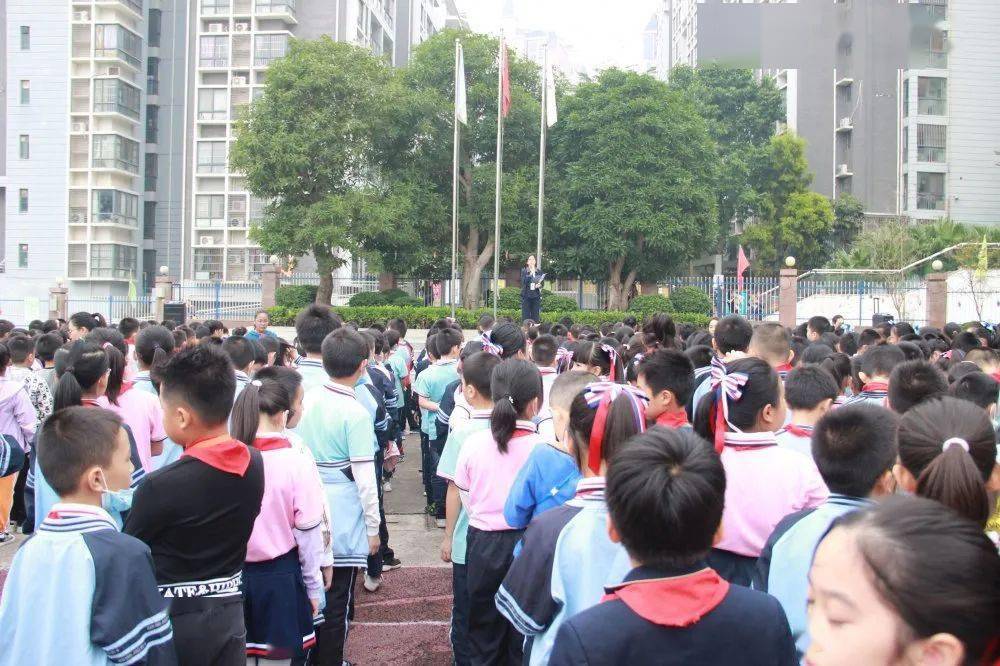 火灾无情预防现行南宁市中兴小学2020年秋季学期开展消防安全演练活动