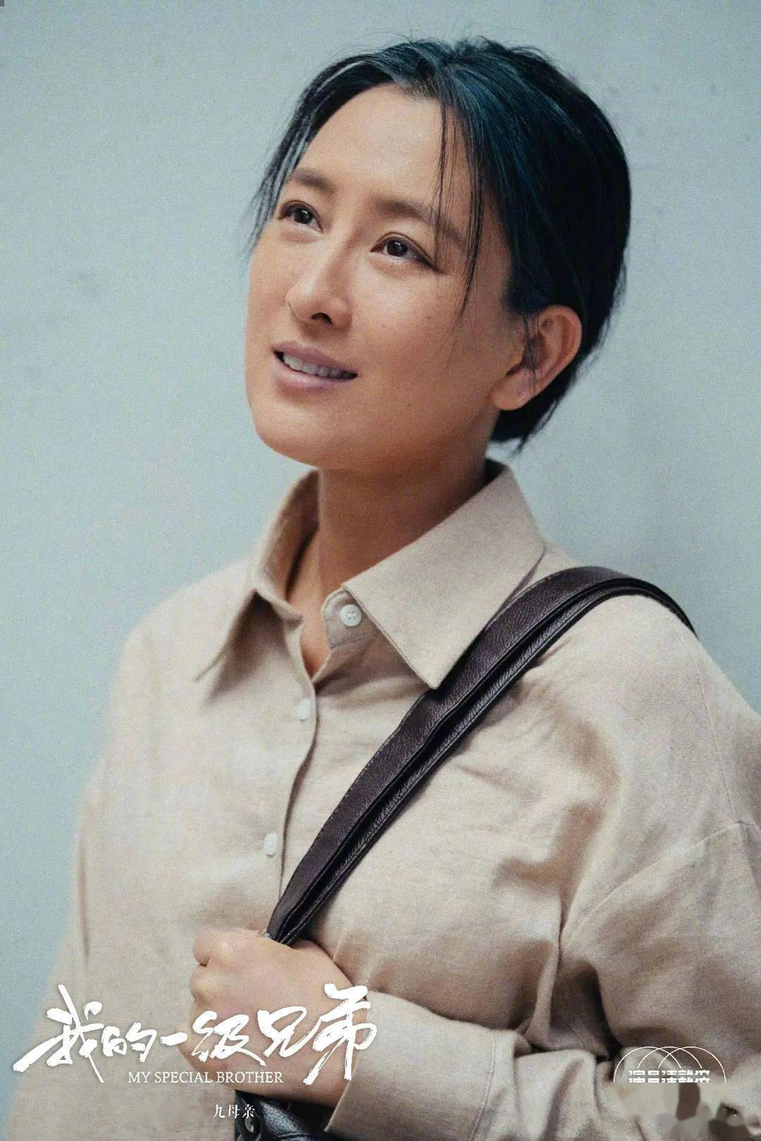分明就是她在李小璐pgone事件之后的一系列骚操作引起了大家的抵触呀