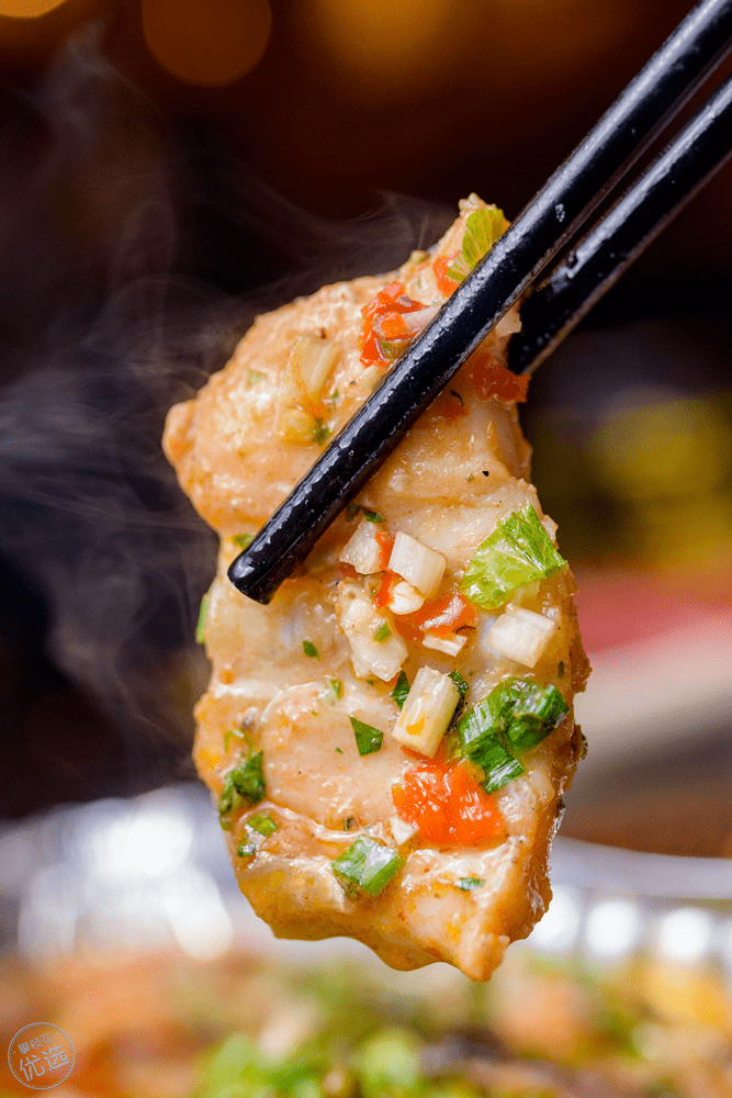 人均40 ,体验"酒吧"里烧烤, 炳三区这家撩人的音乐烧烤吧太赞了!