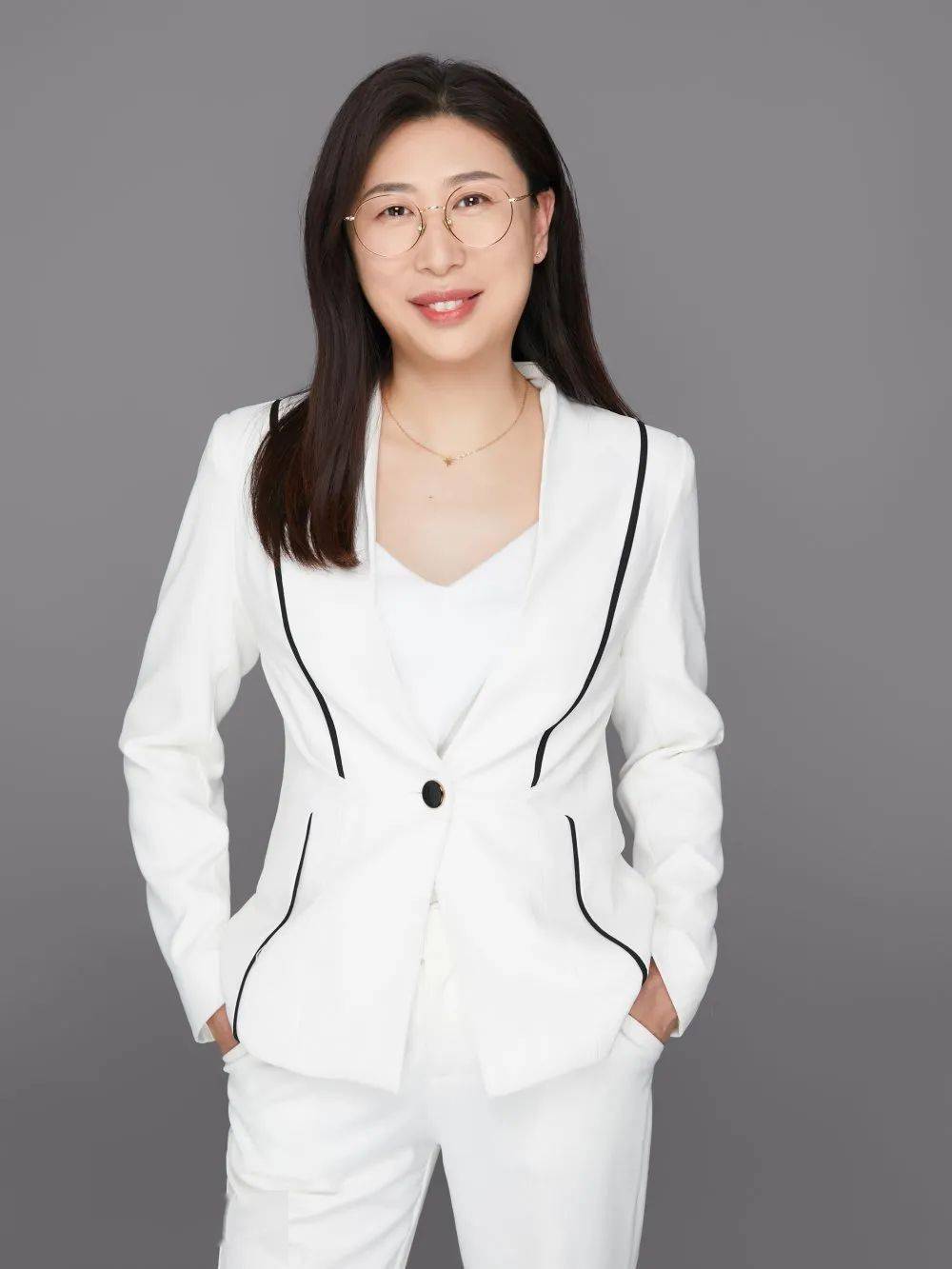 宋琳说法家庭暴力的认定不以经常性和严重性为要件