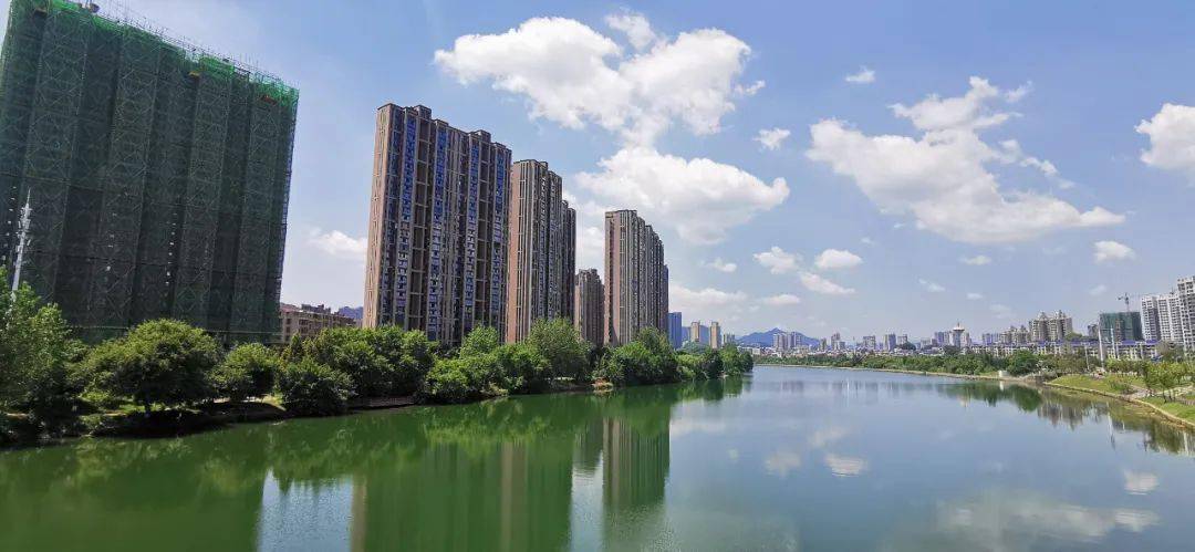 新月半岛"双十一":8套房源限时放价,最高优惠29万元!