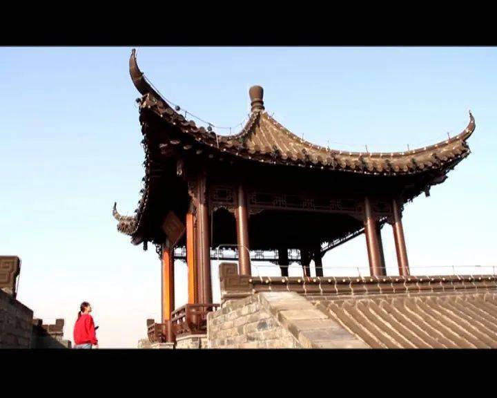 江河交汇看大运邗沟遗址今犹在扬州繁荣念吴王