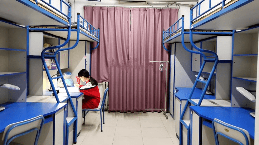 北京市大峪中学宿舍图片