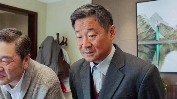 地久天长王景春痛失三子引人泪目还原父母一代的回忆