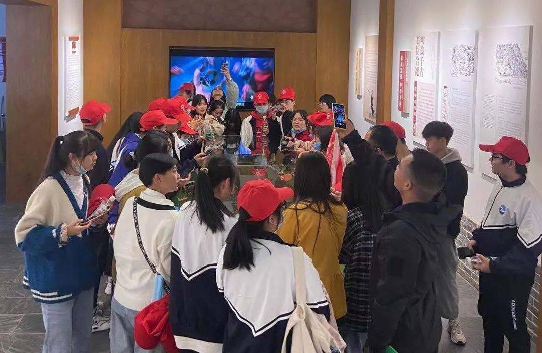 学研在汉中这座三国小镇迎来首批跨省研学大型团队