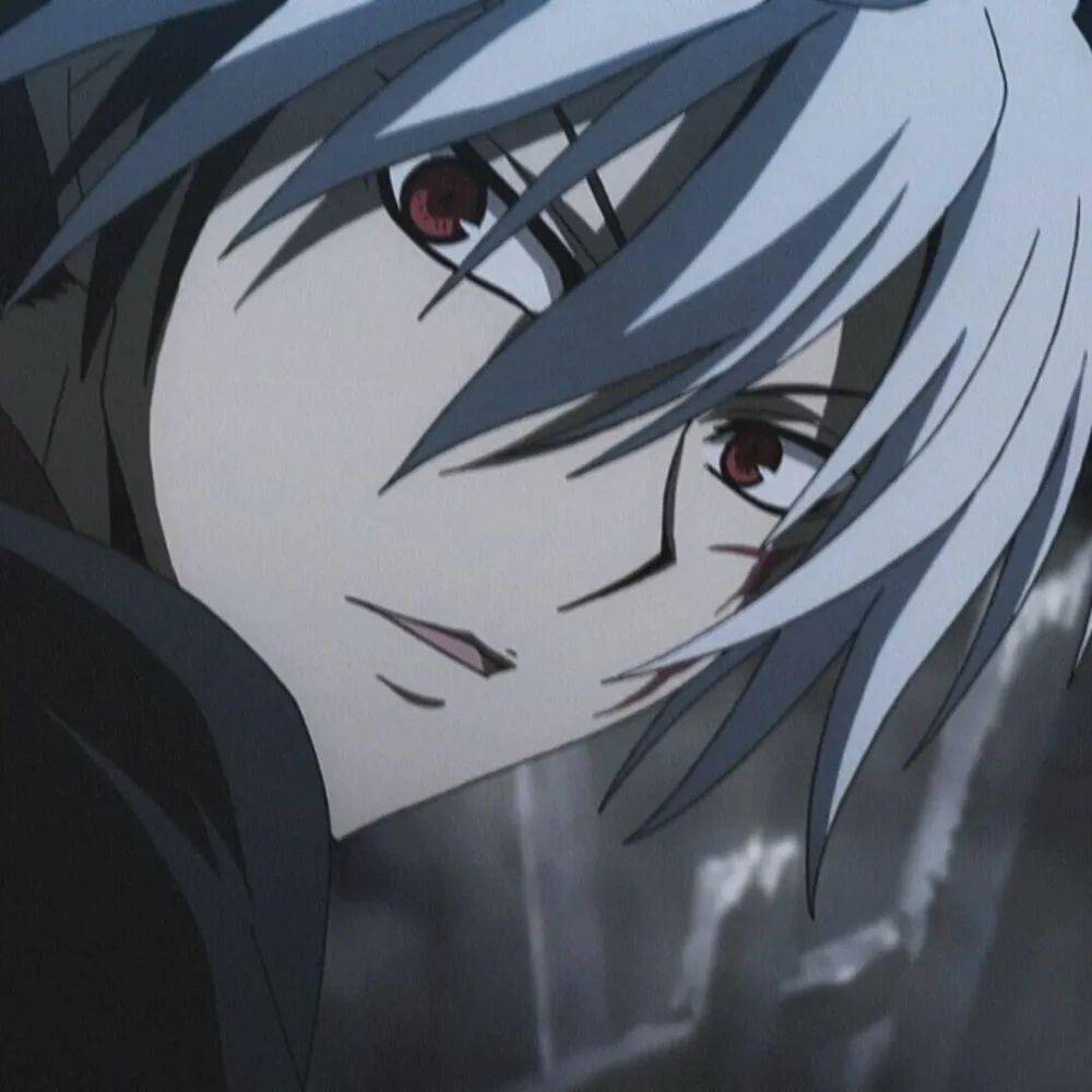 头像一个人吃饭会孤单但一个人吃零食就不会