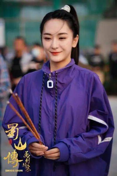 主演 李佳怡专心创作,精心制作,用高品质作品带动网络视听产品全新