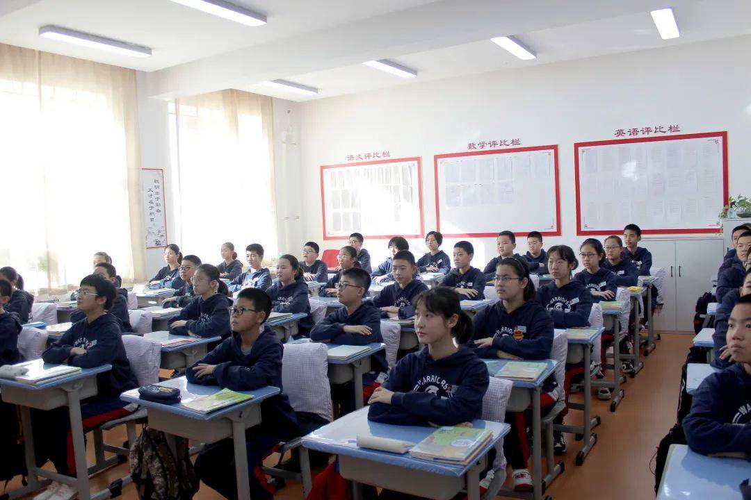 亚桥中学精品(恒山)校丨安全教育抓日常