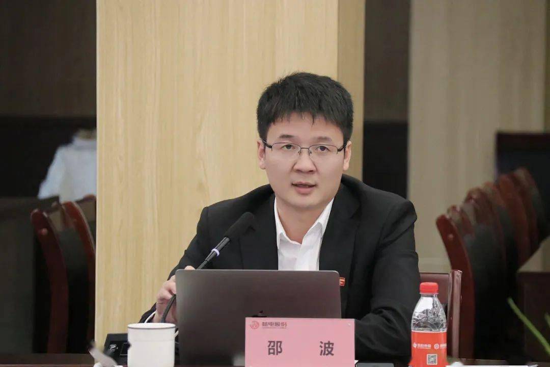 专访做信息高速公路筑路人访浙江富春江光电科技有限公司总经理邵波