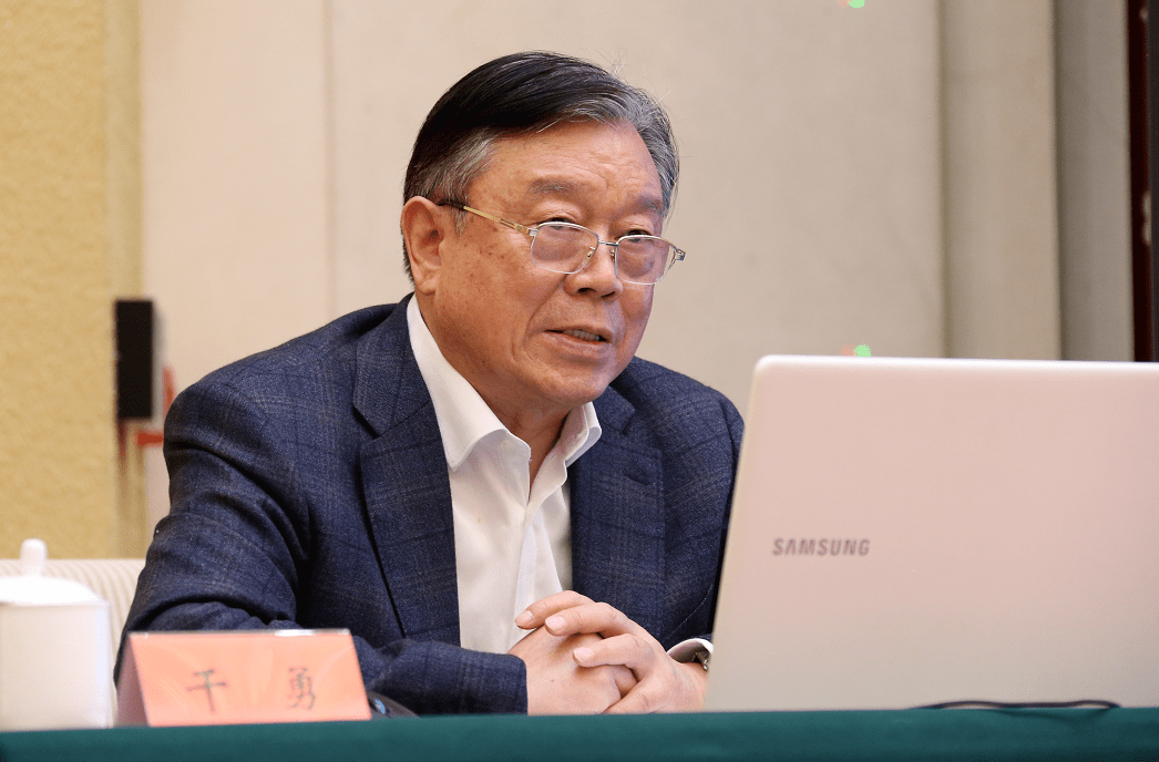河北省第五期"院士大讲堂"活动在石家庄举行,中国工程院院士干勇应邀
