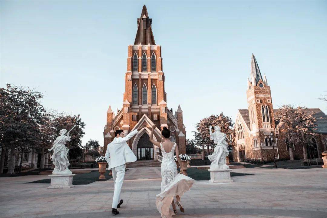 2020 海口金夫人外景主题分享「爱的华尔兹」